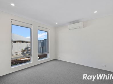 4/5 Glenayle Road, Golden Bay WA 6174