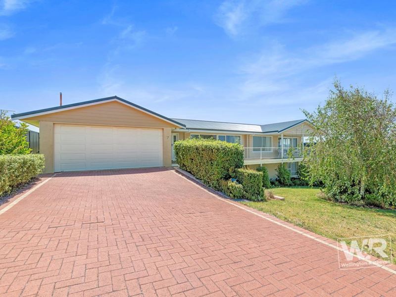 7 Mc Kenzie Street, Middleton Beach WA 6330