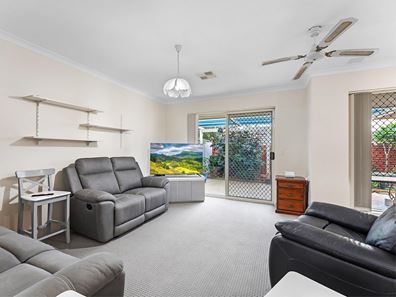 1/13 Monterey Street, Nollamara WA 6061