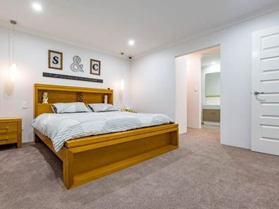 18 Viminea Street, Carramar WA 6031