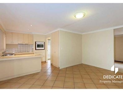 27 Knightsbridge Way, Thornlie WA 6108