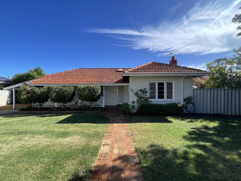 1 Alvah Street, St James WA 6102