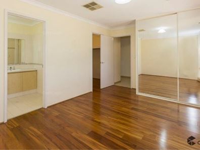 26 Masthead Close, Jindalee WA 6036