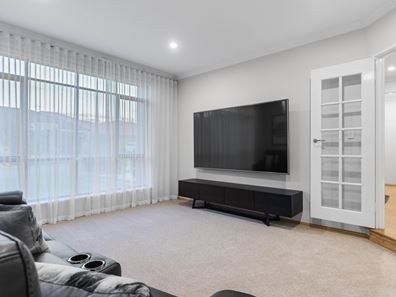19 Tambora Bend, Madeley WA 6065