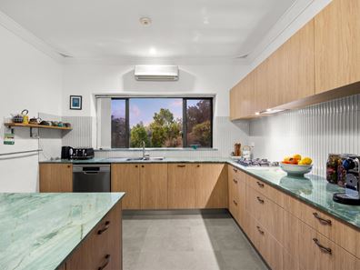 4 Meenaar Crescent, Coolbinia WA 6050