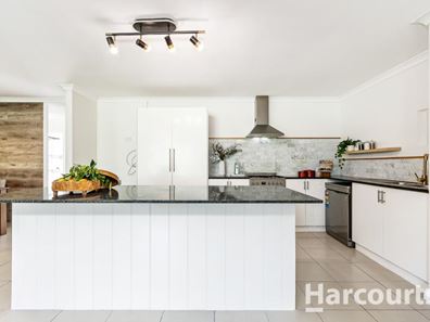 17 Compar Road, Banksia Grove WA 6031