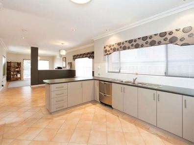 3/93 Norman Street, Innaloo WA 6018