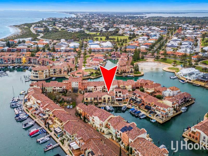 95/18 Port Quays, Wannanup