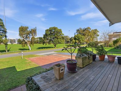 12 Bawdan Street, Willagee WA 6156
