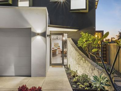 1/51 Amherst Street, White Gum Valley WA 6162