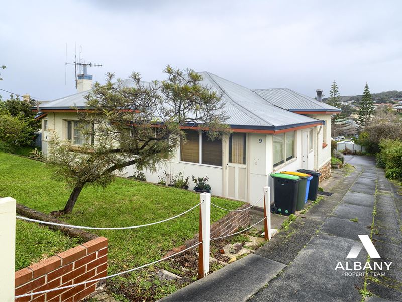 9 Munster Avenue, Albany
