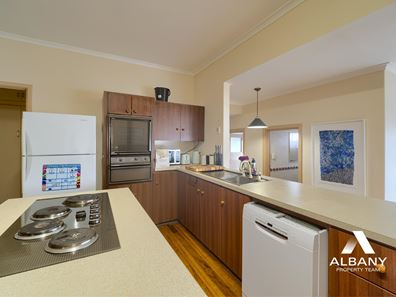 9 Munster Avenue, Albany WA 6330