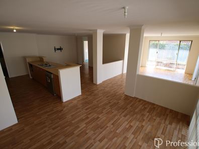 25 Osten Drive, Langford WA 6147