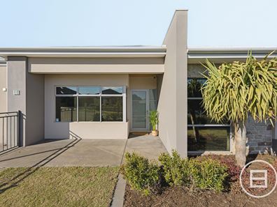 32 Augustus Drive, Jane Brook WA 6056