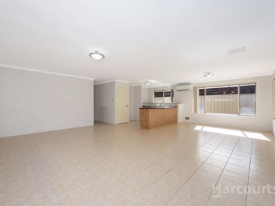 24 Evella Cove, Lakelands WA 6180