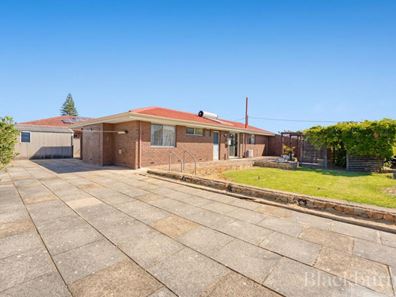 16 Dolphin Road, Safety Bay WA 6169