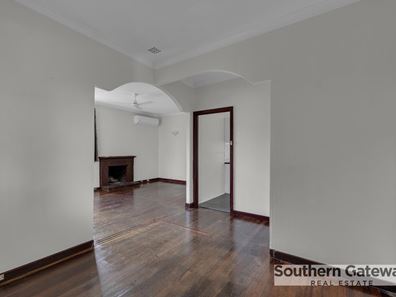 11 Fennager Way, Calista WA 6167