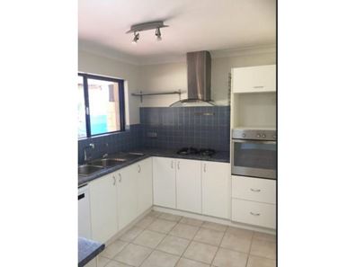 5 Dosinia Place, Heathridge WA 6027