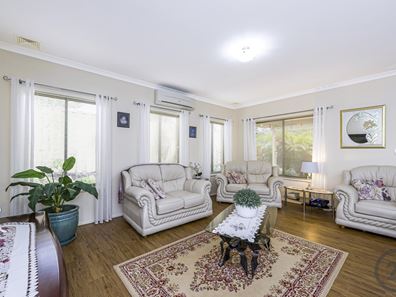 8 Summer Drive, Dawesville WA 6211