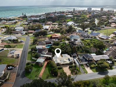 86B Janis Street, Halls Head WA 6210