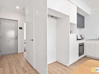 2/41 Sawle Road, Hamilton Hill WA 6163
