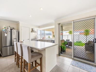 19 Carcione Avenue, Secret Harbour WA 6173