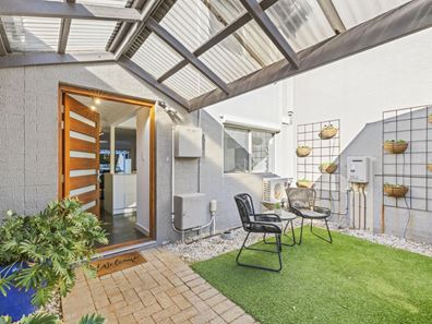7/3 Rockett Lane, Cottesloe WA 6011