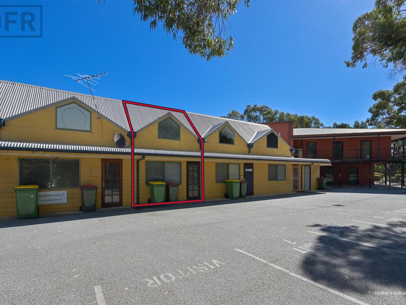 6/8 Day Road, East Rockingham