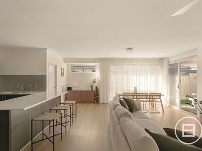 132B Holbeck Street, Doubleview WA 6018