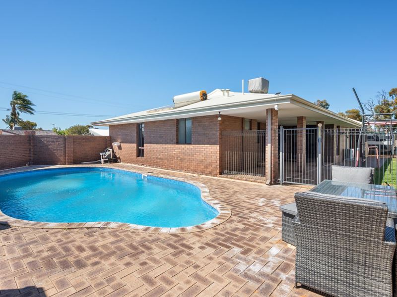43 Cotter Street N, Hannans WA 6430