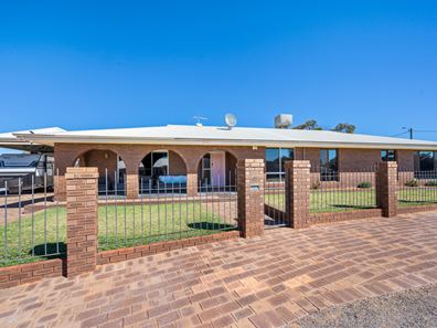 43 Cotter Street N, Hannans WA 6430