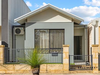 45 EVERGLADES AVENUE, Brabham WA 6055