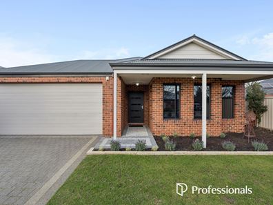 4 Bonarda Way, Caversham WA 6055