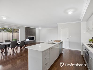 4 Bonarda Way, Caversham WA 6055