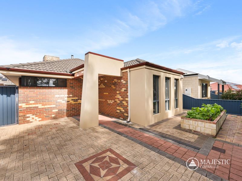 5 Quinine Crescent, Byford WA 6122