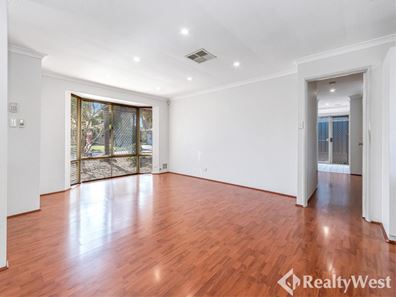 6/10 Kinghorn Place, Redcliffe WA 6104
