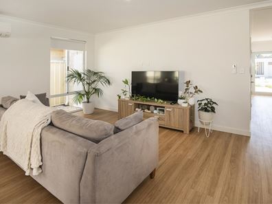 5 Quaker Road, Dunsborough WA 6281
