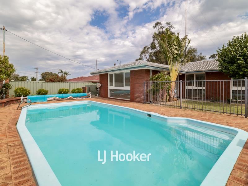 27 Tilley Crescent, East Bunbury