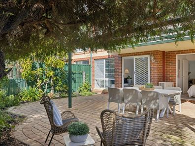 1/1 Moondine Drive, Wembley WA 6014