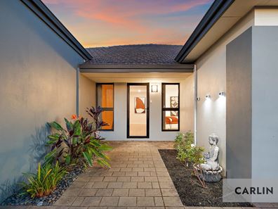 55 Flametree Bend, Hammond Park WA 6164
