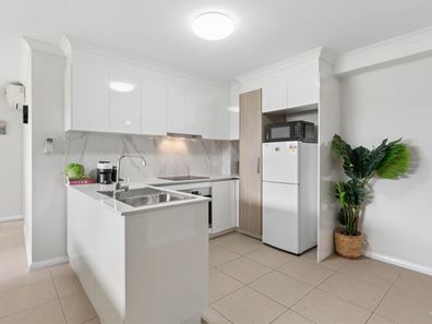 11/22 Westralia Gardens, Rockingham WA 6168