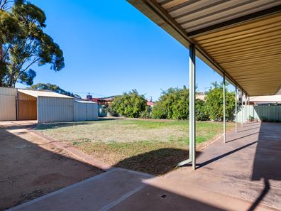 27 Hampden Street, South Kalgoorlie WA 6430