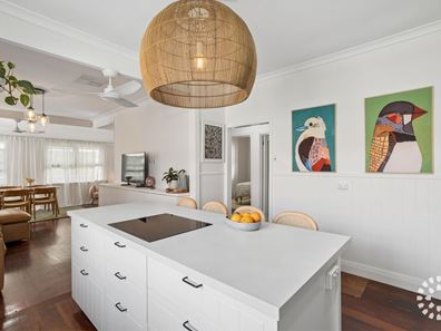 7 Sumpton Street, Hilton WA 6163