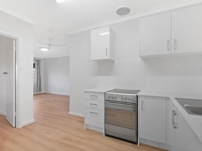 63a Lester Drive, Thornlie WA 6108