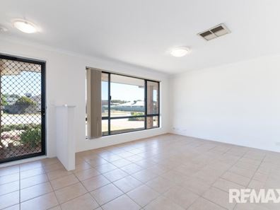 76 Seagrove Boulevard, Merriwa WA 6030