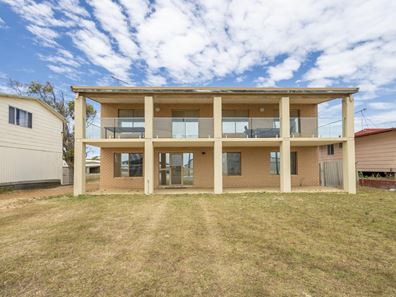 32 Catalonia Street, Cervantes WA 6511