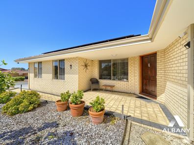 9 Julia Lane, Yakamia WA 6330