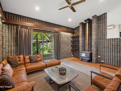 3 Mirfield Street, Roleystone WA 6111