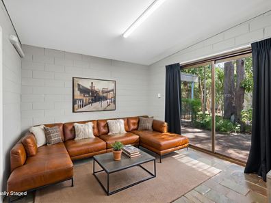 3 Mirfield Street, Roleystone WA 6111