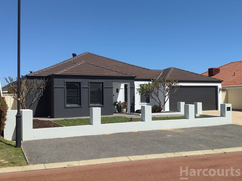 10 Kerkeri Heights, Lakelands WA 6180